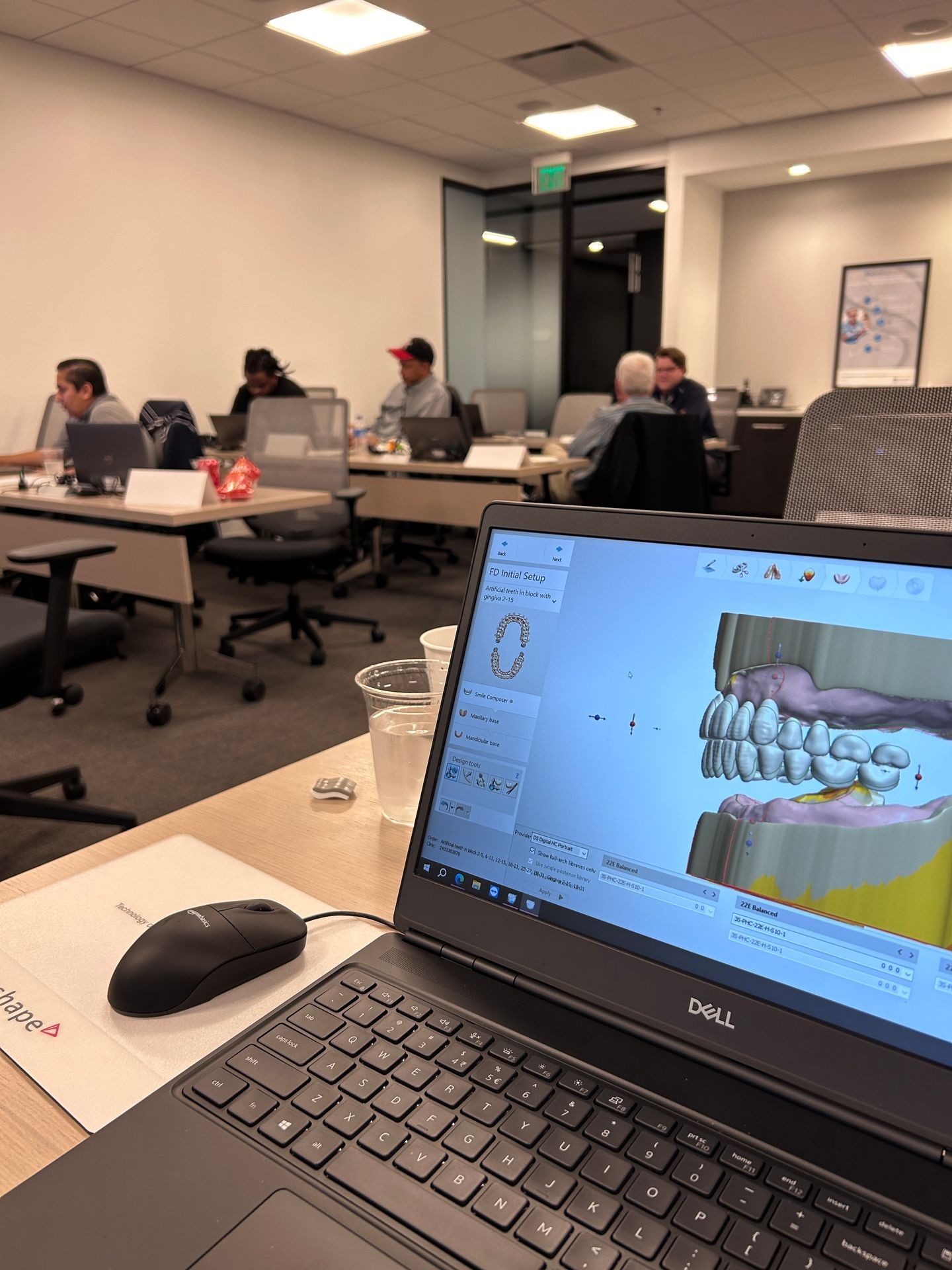 Advanced digital dental training Advanced digital dental training